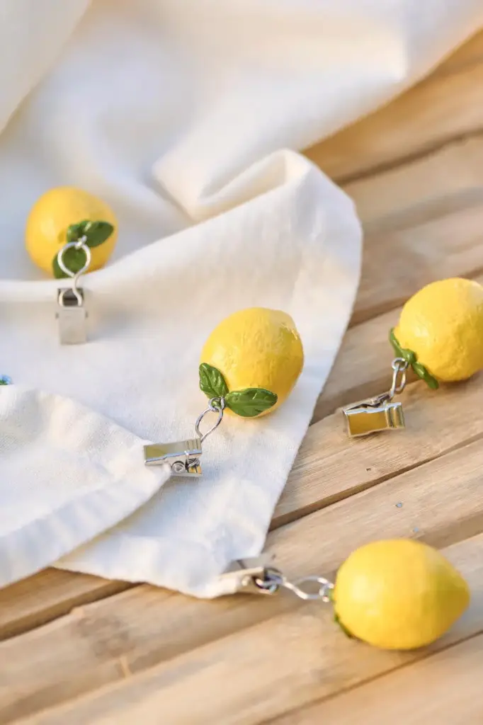 4 pesos para mantel con Limón