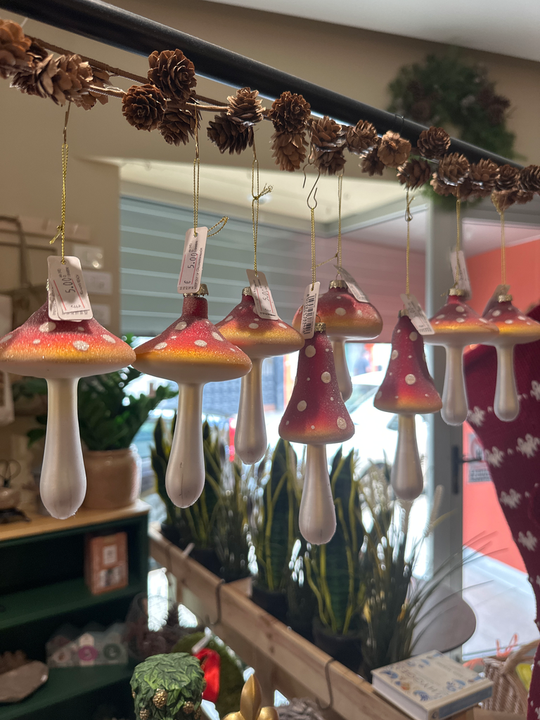 SETAS CRISTAL COLGAR ARBOL